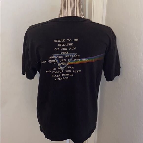 Pink Floyd Band Reproduction Distressed Graphic Shirt Casual Music Band Tee - Picture 3 of 11